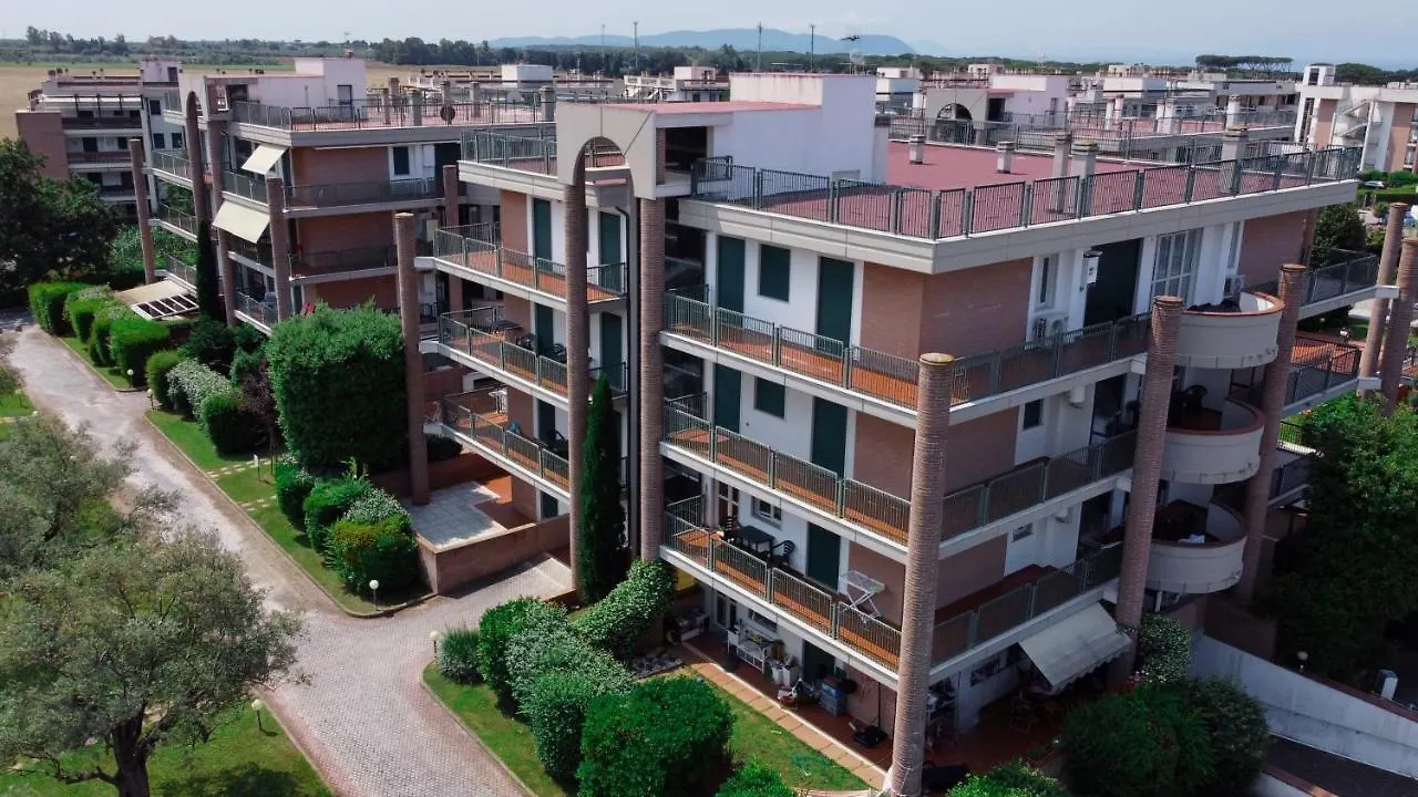 Le Residenze Di Santa Costanza - Il Lentisco Aparthotel San Vincenzo Italy