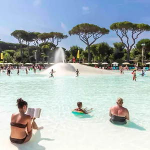 Hu Park Albatros Village San Vincenzo